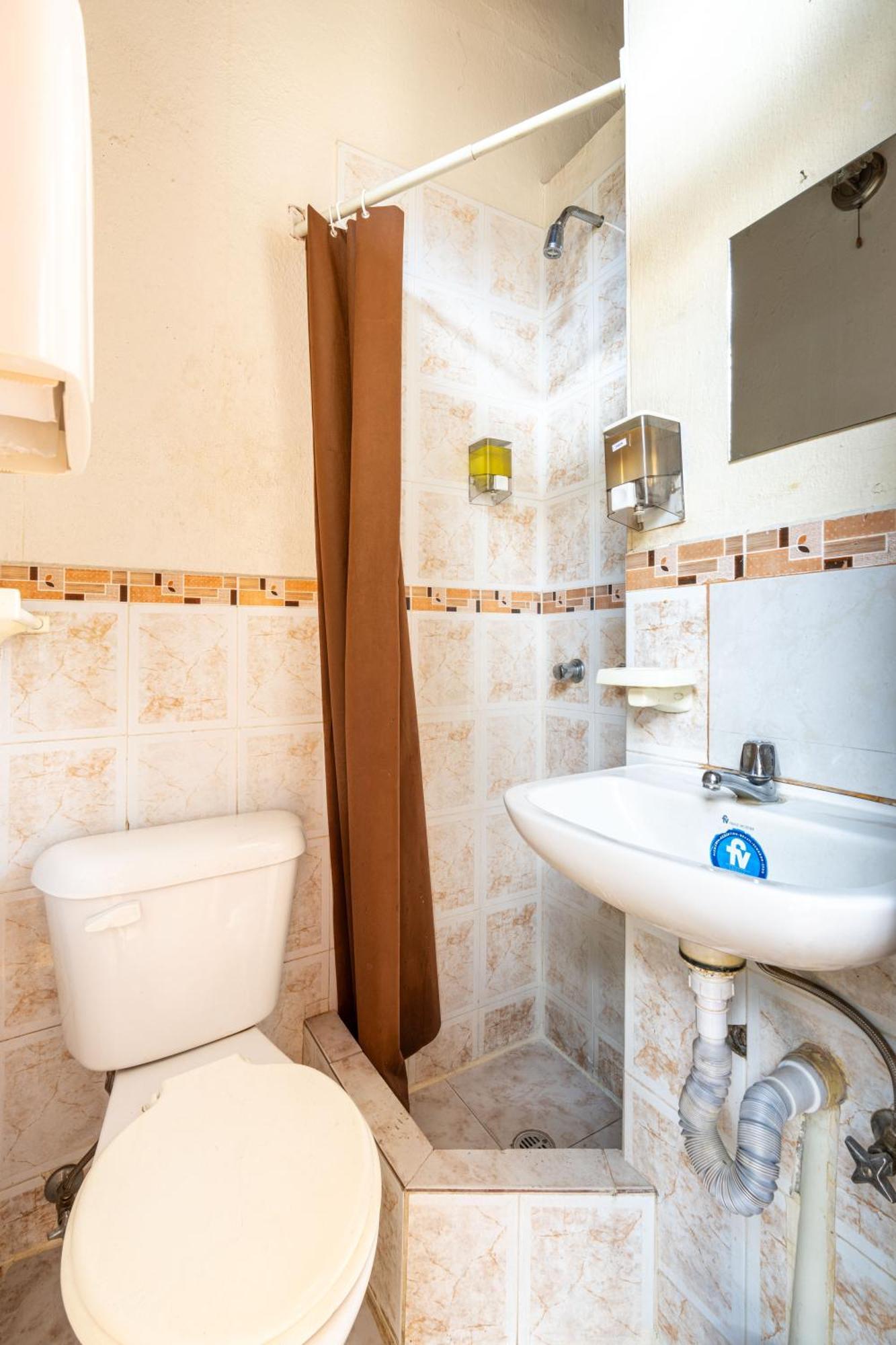 Hostal La Suite Sangolquí Eksteriør billede